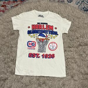 Harlem globetrotters basketball Tshirt size small
